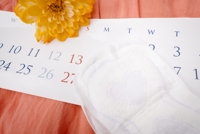 生理予定日を何日過ぎたら、妊娠検査薬を使い病院に行くべきか
